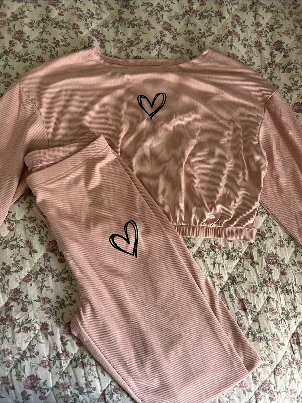 Target Pink Ribbed Heart Lounge Pajama Set - Picture 1 of 2